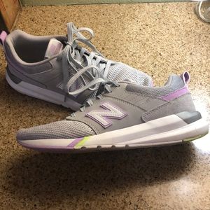 New Balance Sneakers